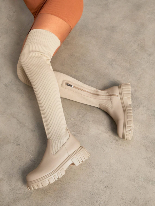 Valenzora | Luxuriöse Overknee-Stiefel
