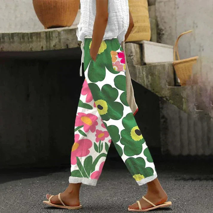 Valenzora | Grüne Hose mit frischem Blumendruck