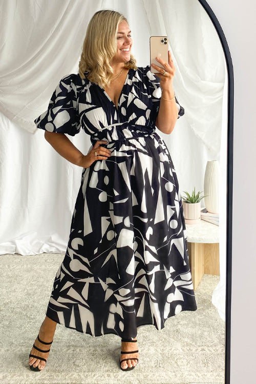 Valenzora | Real Love Print Puff Sleeve Maxi Dress