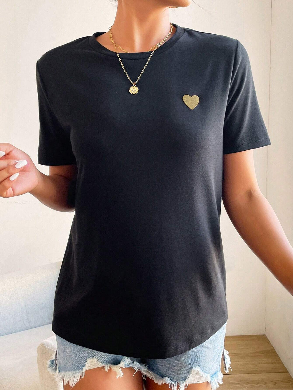Valenzora | Women's T-Shirt with Heart Detail: Minimalist, Casual & Versatile