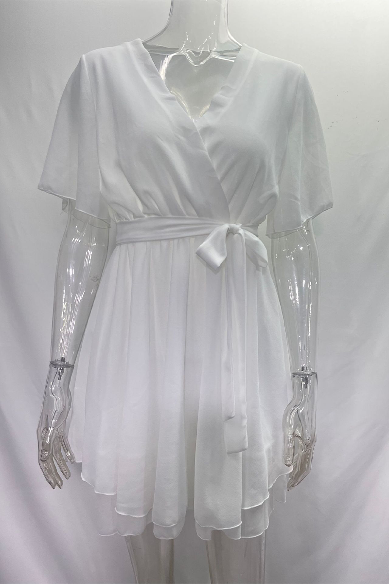 Valenzora | Sexy einfarbiges Spitzenkleid mit gerafftem Schnitt, V-Ausschnitt, A-Linie – 3 Farben