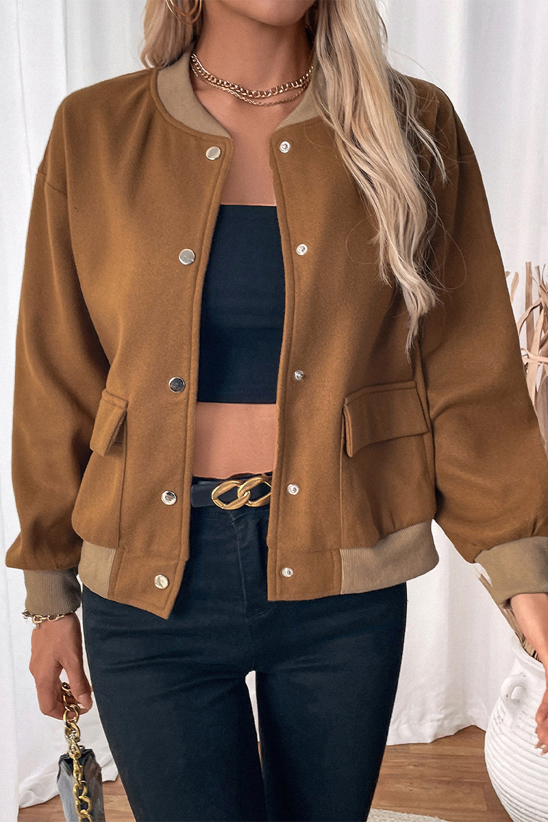 Valenzora | Casual outerwear with an unfinished O-neck and pocket button