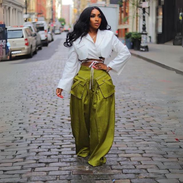 Valenzora | High-Waist Cargo Hose mit Gürteldetail