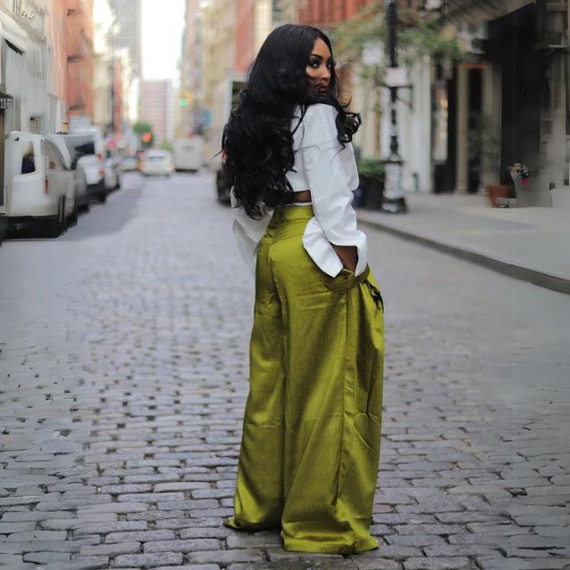 Valenzora | High-Waist Cargo Hose mit Gürteldetail