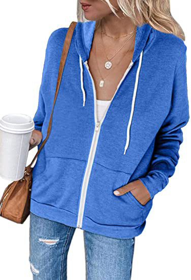 Women's casual hooded sweatshirt with full-length zipper and practical pockets, size S
