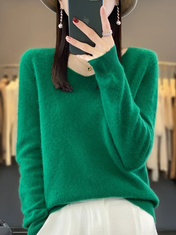 Valenzora | Women's Cashmere Pullover, Elegant V-neck, Soft & Comfortable