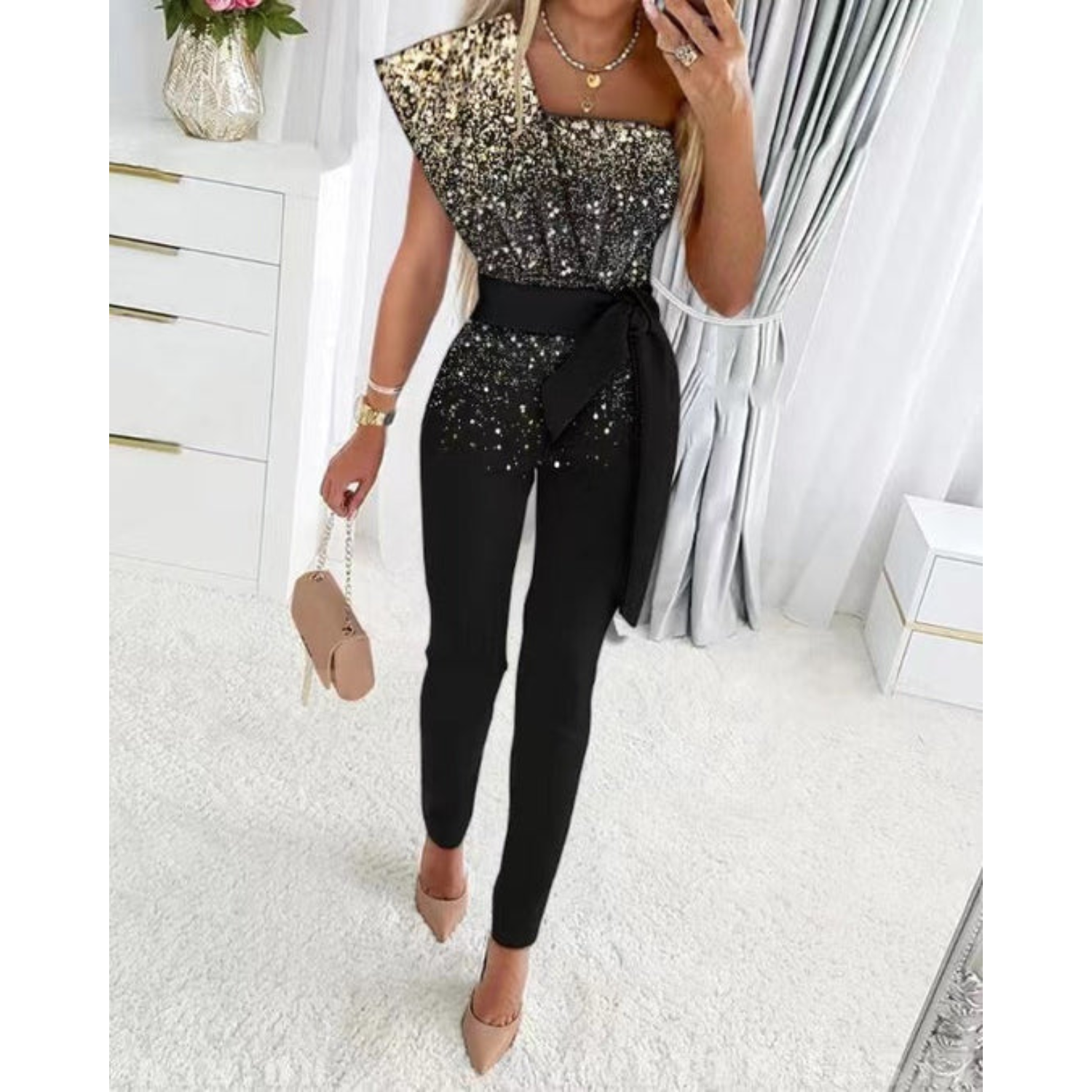 Valenzora | Stylischer Overall