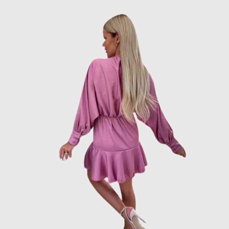 Valenzora | Minikleid mit langen Ärmeln und Rüschensaum