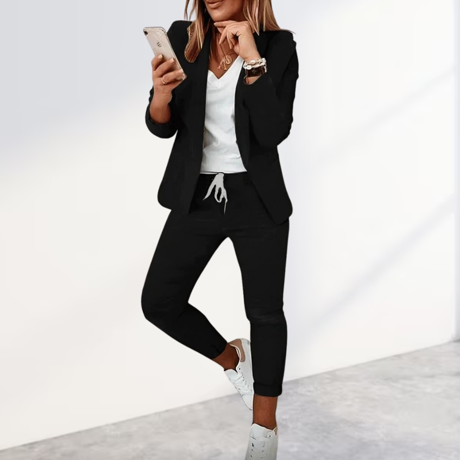 Valenzora | Stylish blazer & trouser set