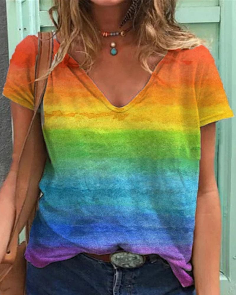 Valenzora | Airy T-shirt with V-neck and rainbow pattern