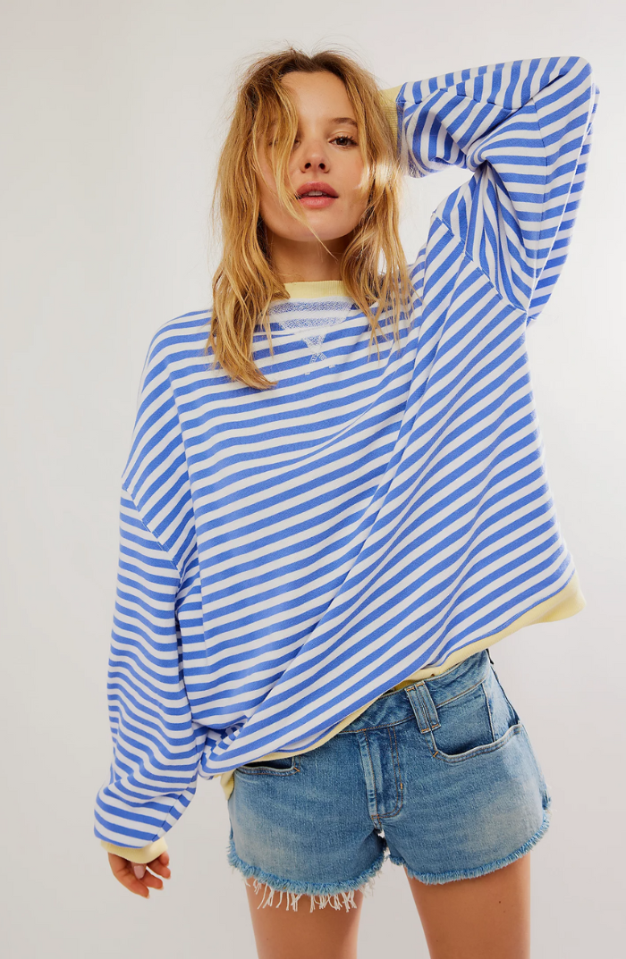 Valenzora | Oversized Striped Sweater