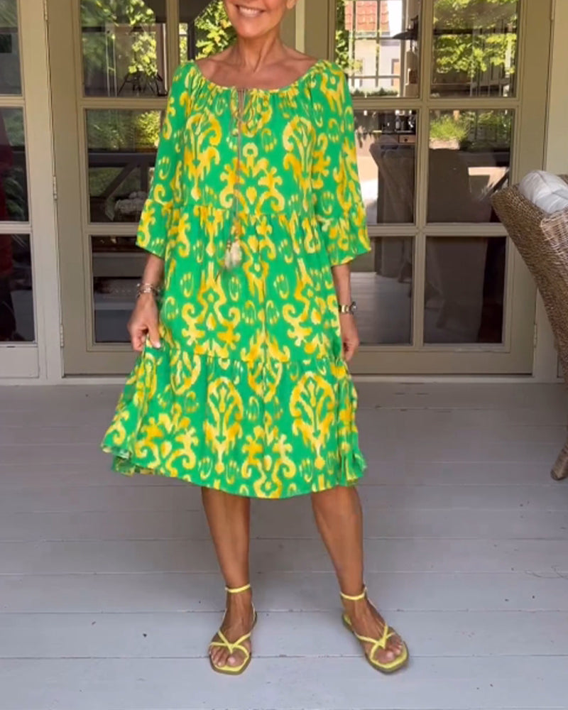 Valenzora | Loose-fitting, printed dress with bell sleeves