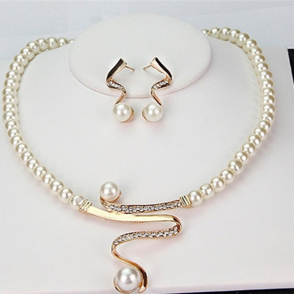 Valenzora | Naturperlenkette + Ohrring-Set Gold