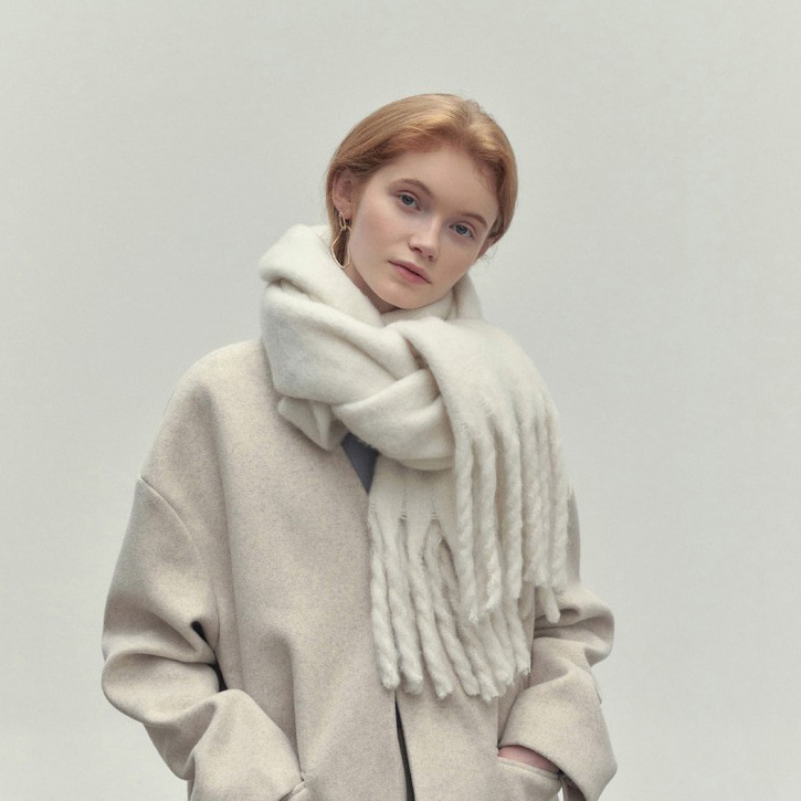 Valenzora | Scarf - luxurious soft women's winter wrap