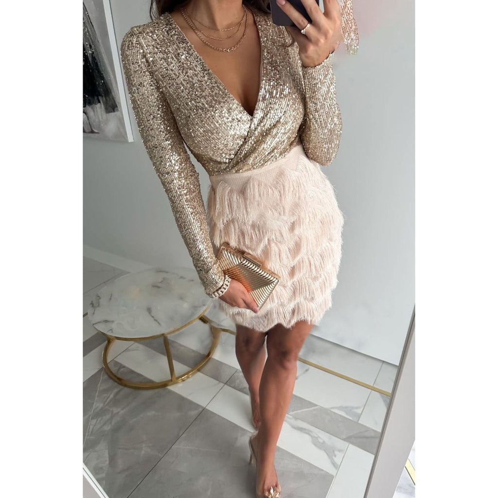 Valenzora | Elegant dresses with fringe