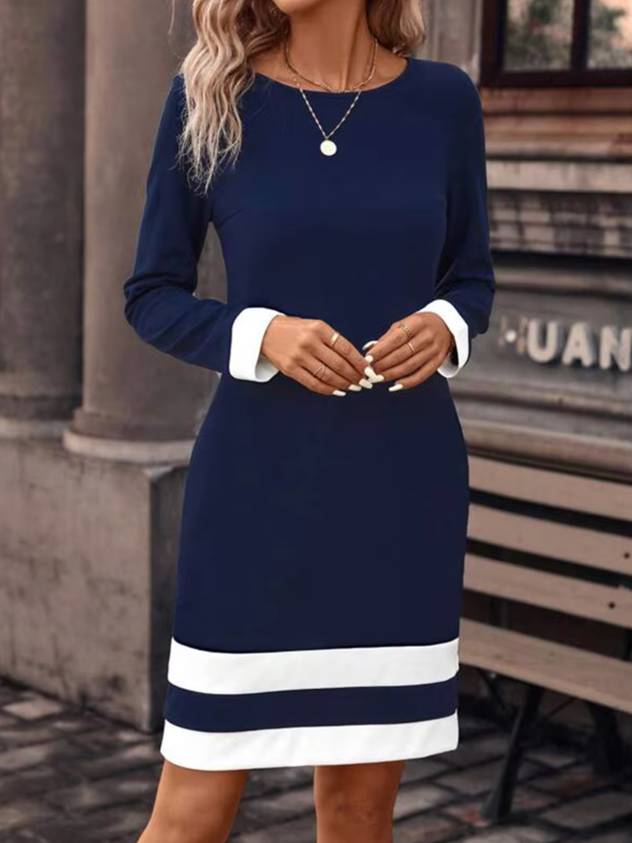 Valenzora | Elegantes langärmeliges Kleid