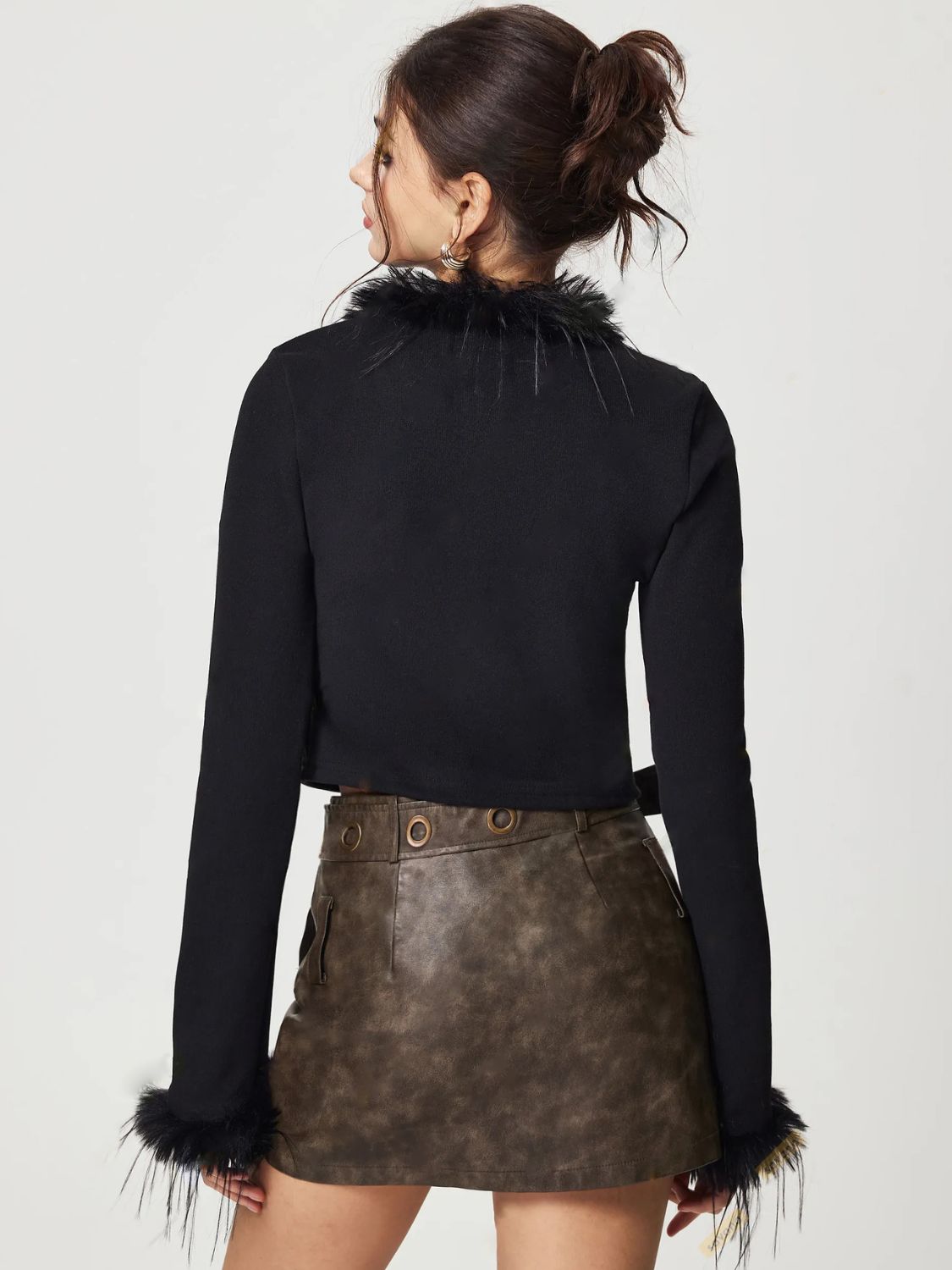Valenzora | Bound Fuzzy Trim Long Sleeve Cardigan