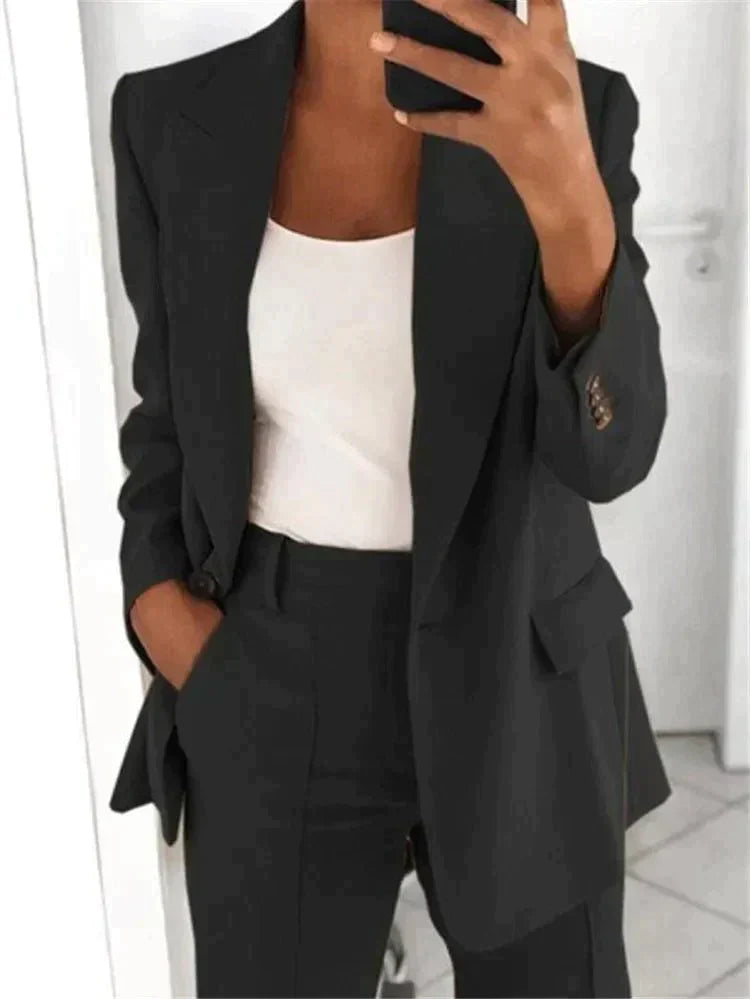 Women's set suit