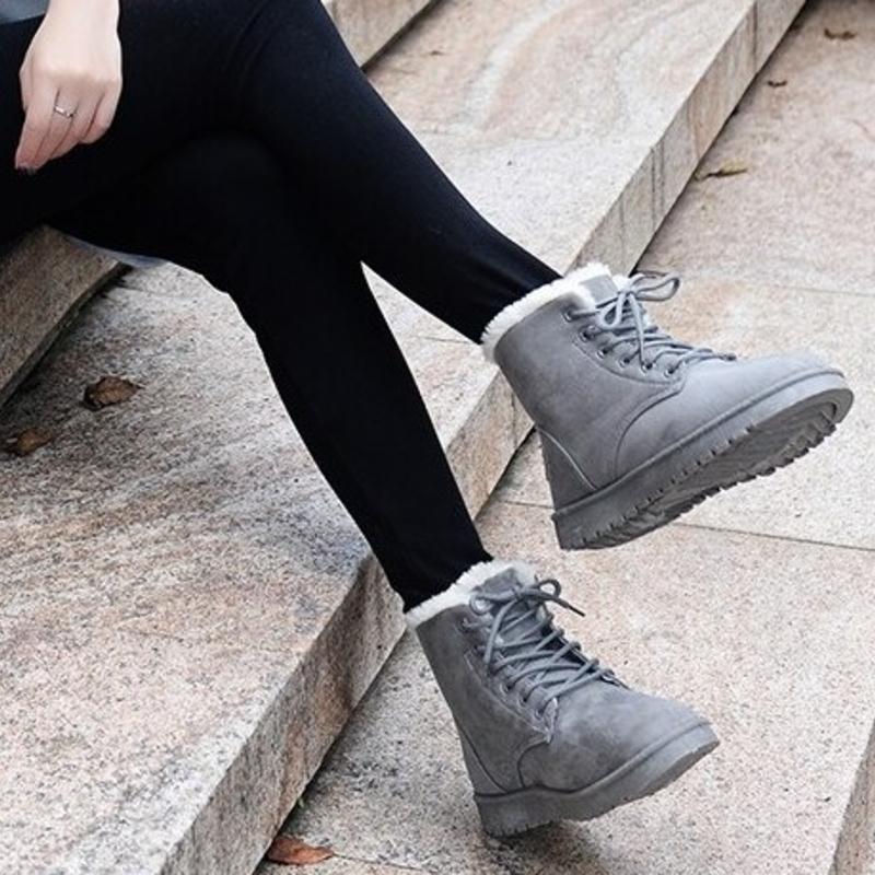 Valenzora | Elegant mid-height ankle boots