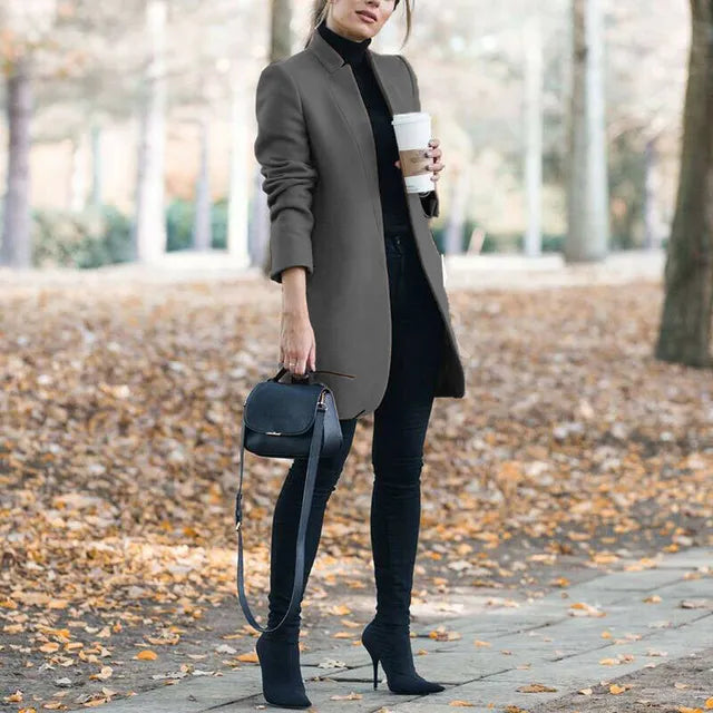 Valenzora - Fashionable wool coat with a fixed neckline