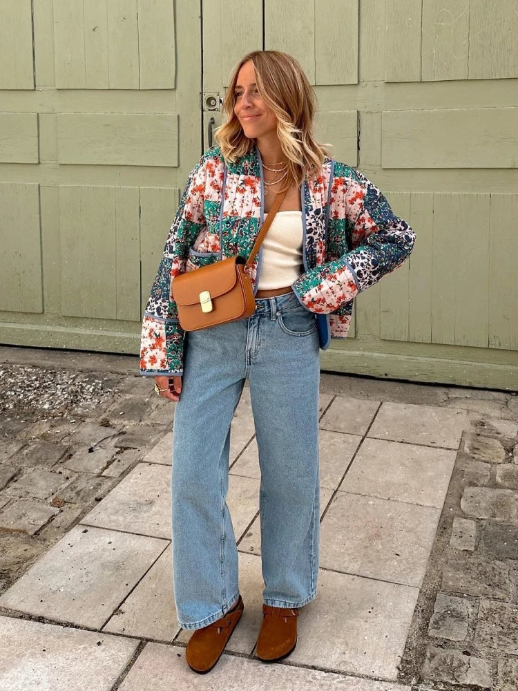 Valenzora - Colorful quilted jacket with floral pattern