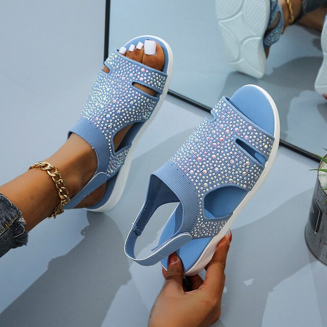 Valenzora | Orthopedic Sandals Design