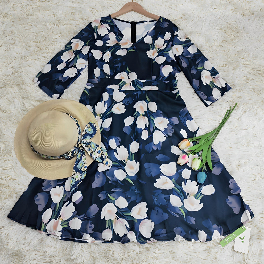 Valenzora | Florales Siphonkleid mit breitem V-Ausschnitt