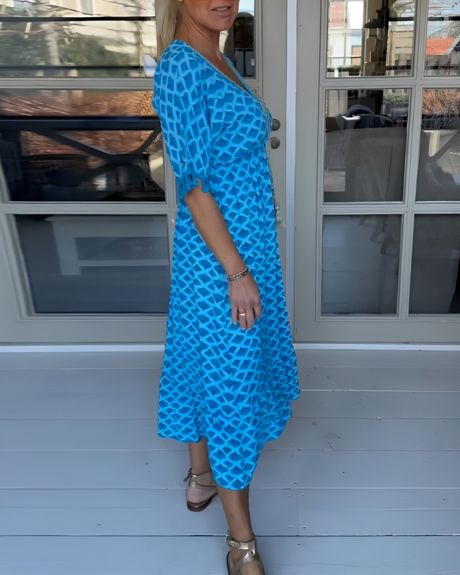 TiaMaria™ - Elegant high-waisted dress