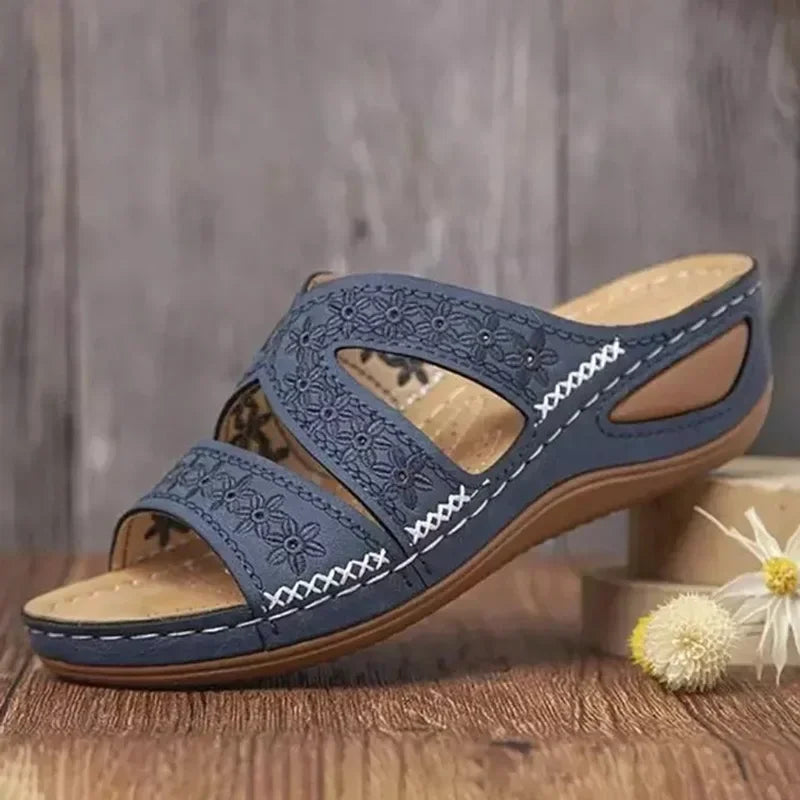 Valenzora – Premium Orthopädische Keilsandalen mit offener Zehenpartie