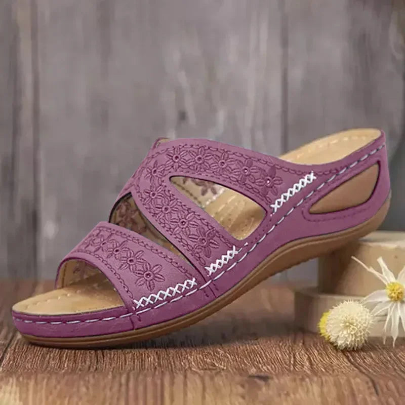 Valenzora – Premium Orthopädische Keilsandalen mit offener Zehenpartie