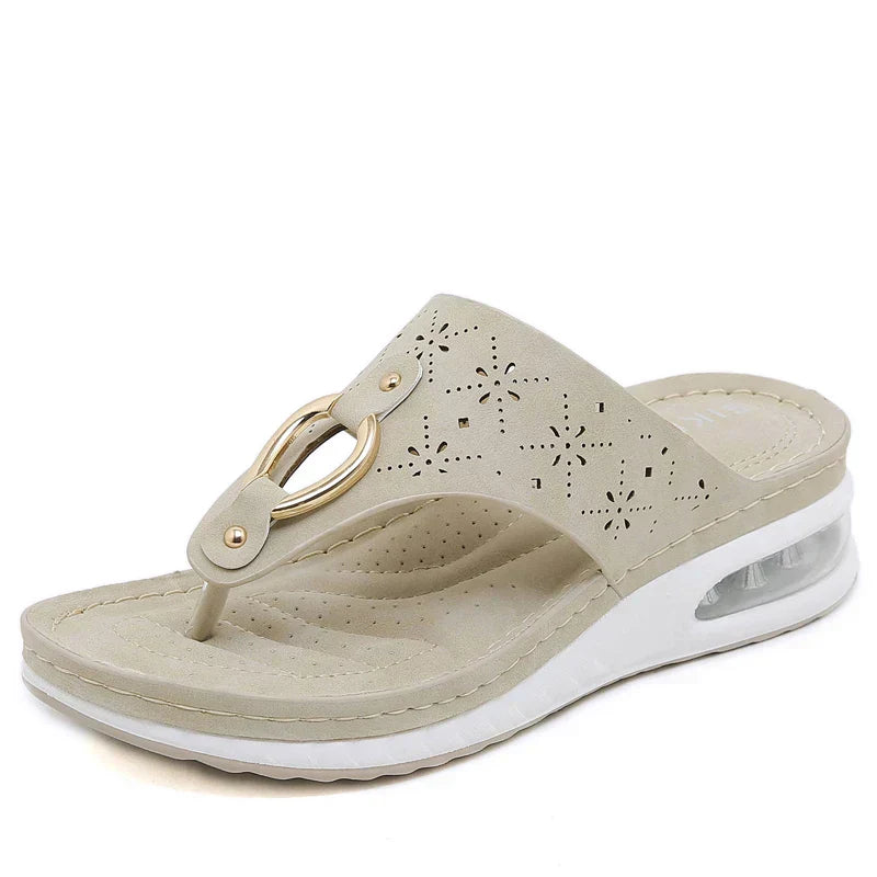 Valenzora - Comfortable flip-flops with wedge heel and air cushion