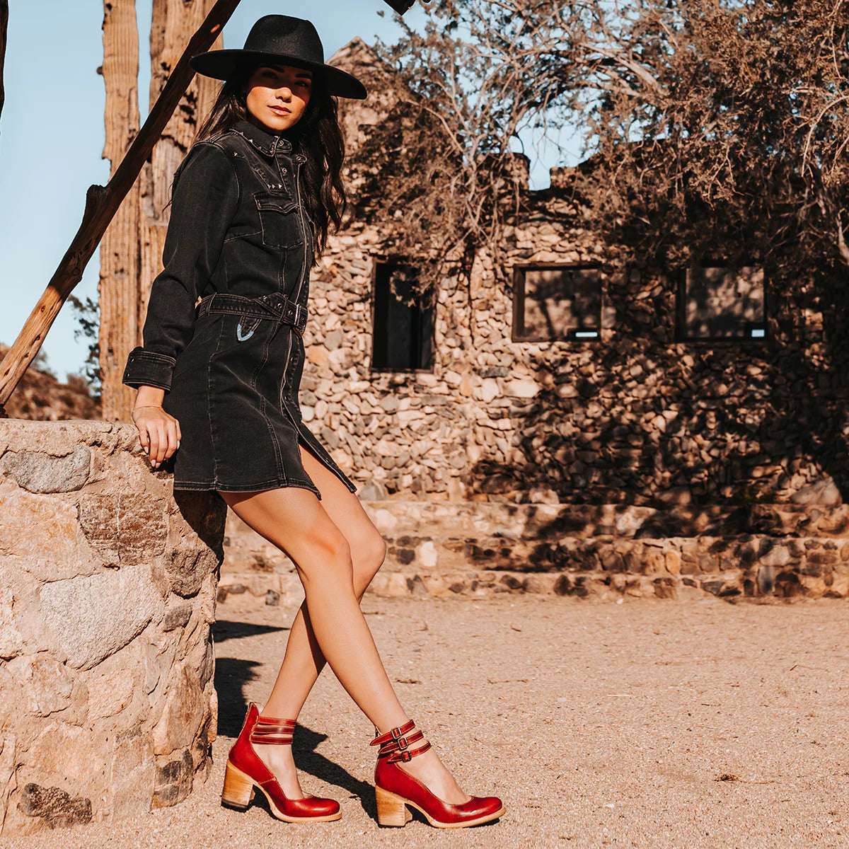 Valenzora | Everly Orthopedic Sandals