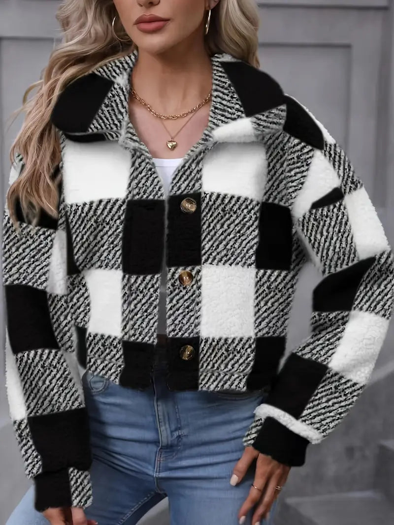 Valenzora | Comfortable winter jacket with long sleeves and buttons | Warm outerwear for winter