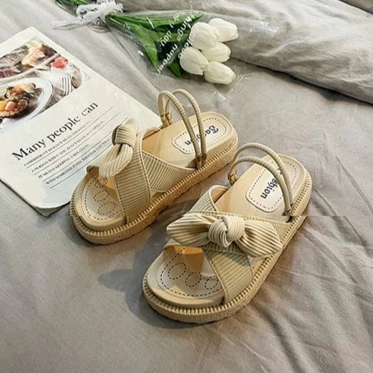 Valenzora | Elegant sandals for summer