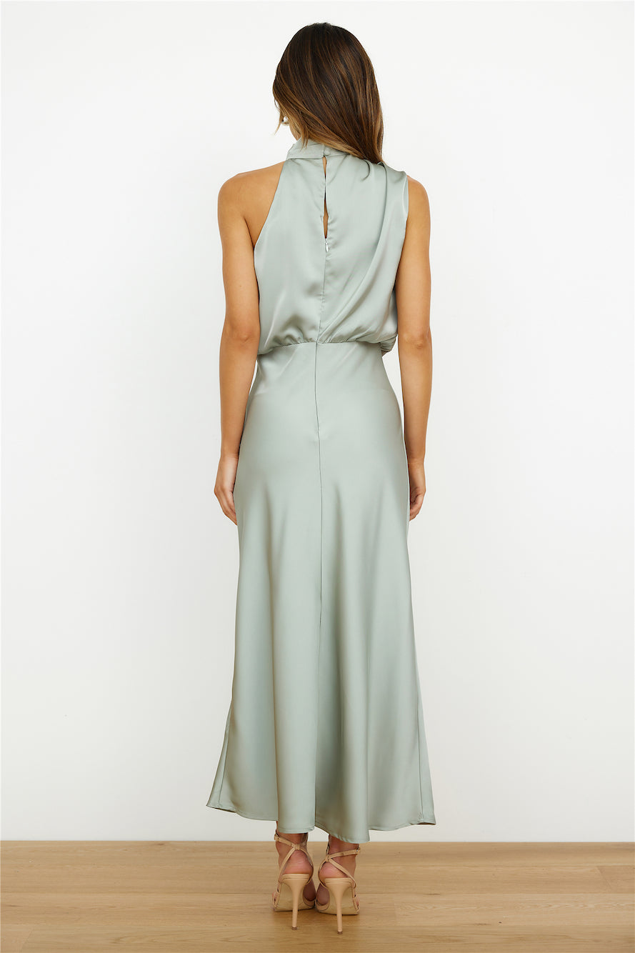 Valenzora | Elegantes Midikleid mit asymmetrischem Rundhalsausschnitt