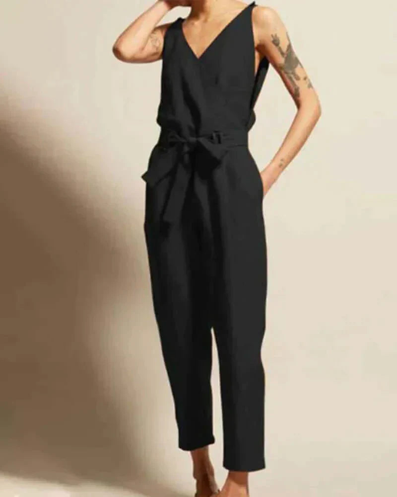 Valenzora | Neck Sleeveless Jumpsuit