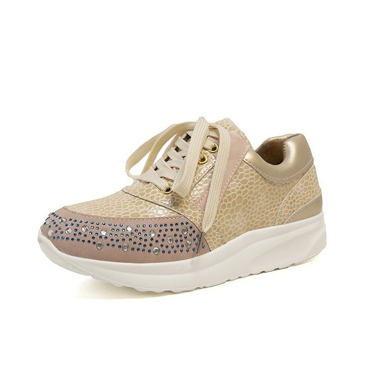Women's sporty sneakers with glitter elements and ergonomic sole, size S