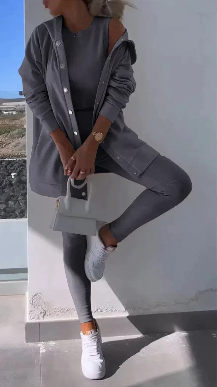 Valenzora - Three-piece set consisting of a hooded cardigan, a top and trousers