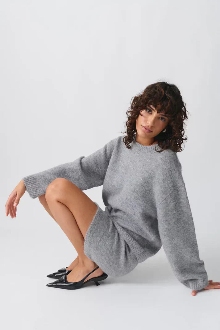 Valenzora | Warm knitted sweater for winter