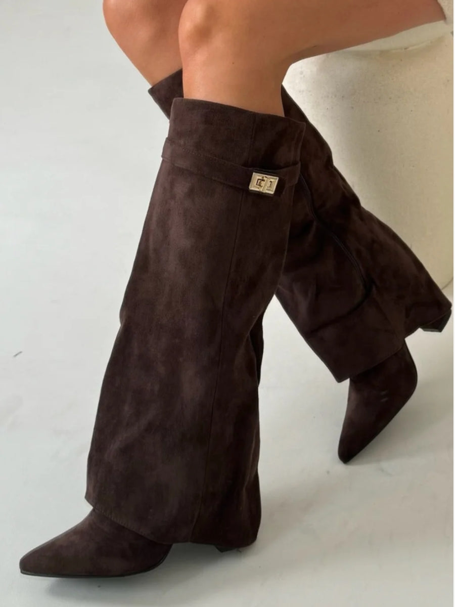 Valenzora | Elegant women's boots made of high-quality suede with golden accents