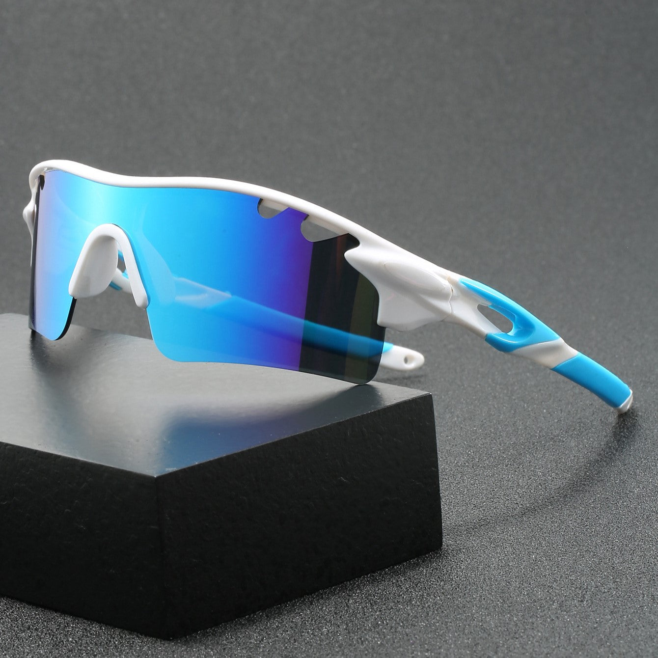 Valenzora | Casamaré Sunglasses with UV400 Protection and Grip
