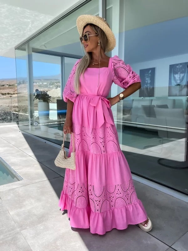 Valenzora | Casual, loose dress with lacing and lace embroidery