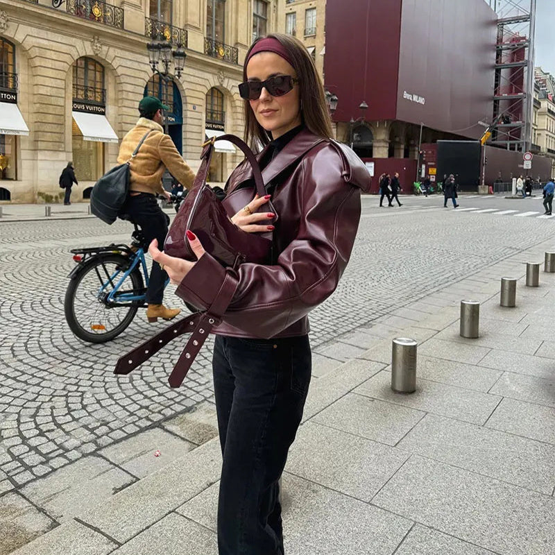 Valenzora | Short jacket made of luxurious Bordeaux glossy leather