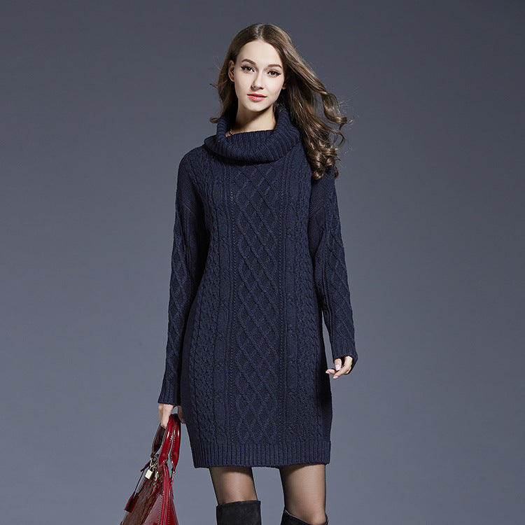 Valenzora | High-neck long knit dress