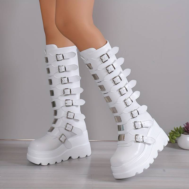 Valenzora | Trendy platform boots with buckles