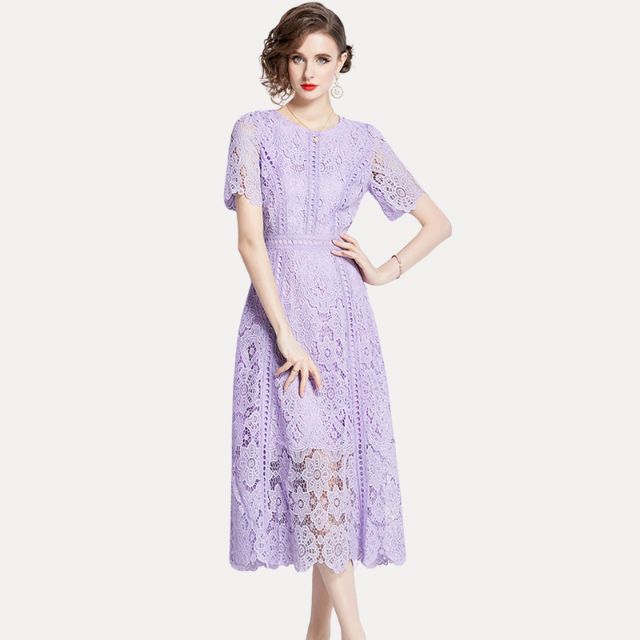 Valenzora | Sophisticated lace midi dress with waist accentuation