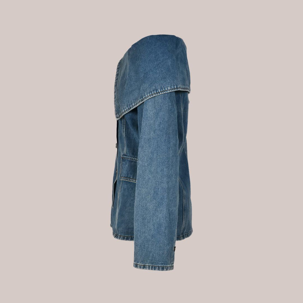 Valenzora - Stylish denim jacket with button details