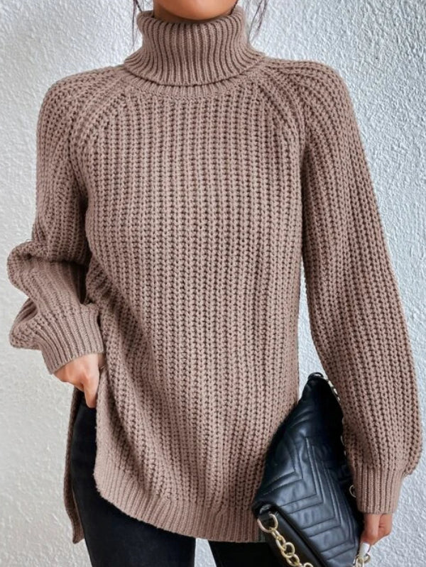 Valenzora Dresden – Roll-neck sweater with raglan sleeves and slit hem