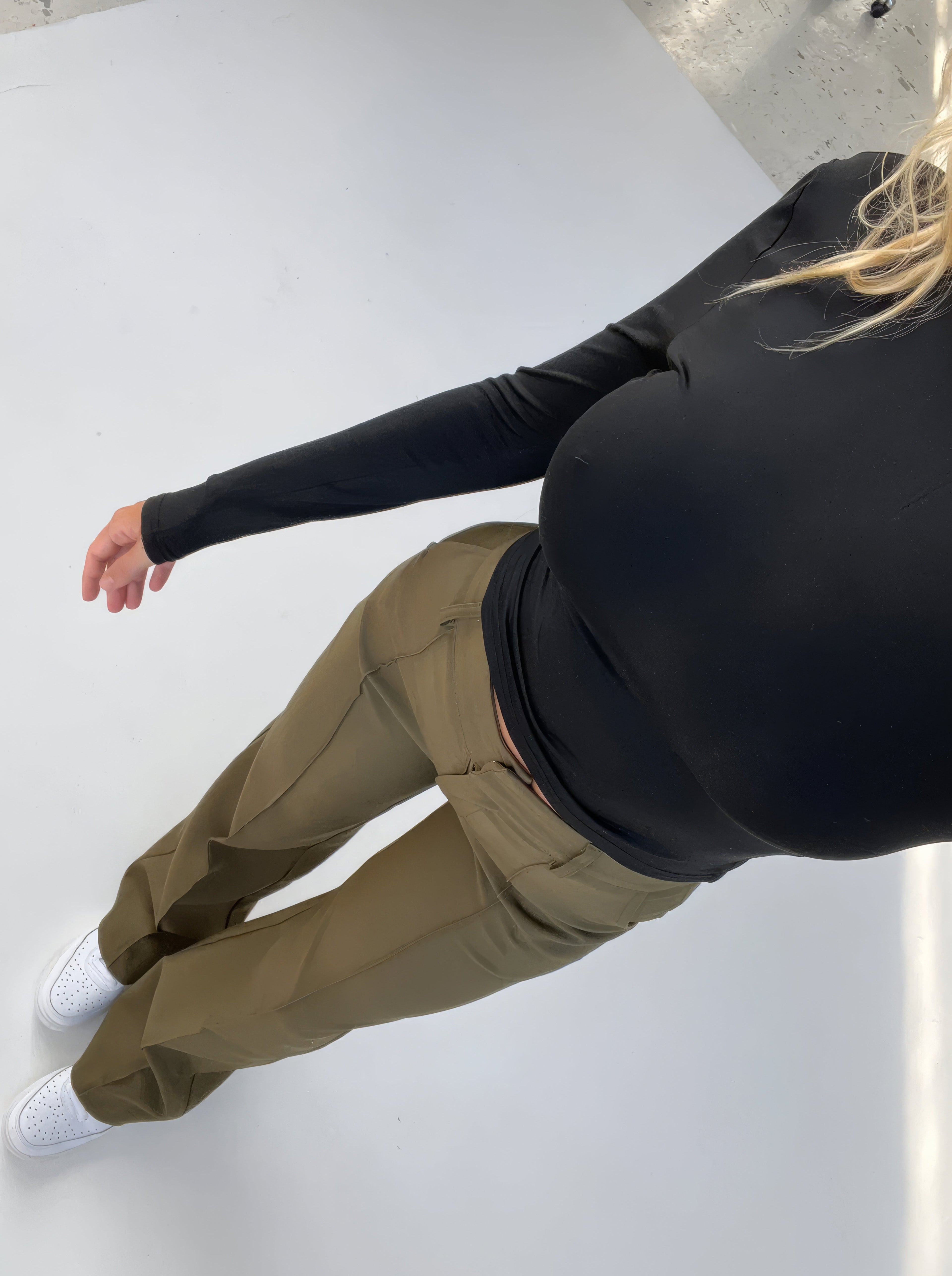 Valenzora | Weite Hose - Hohe Taille - Verschiedene Farben - Passt allen Figurtypen