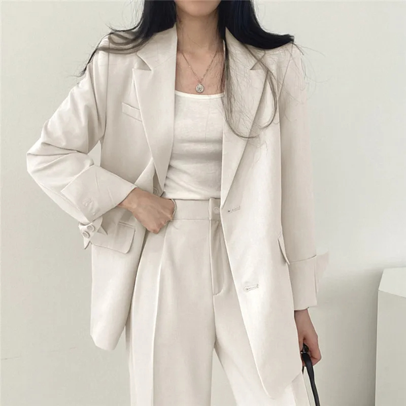 Valenzora | Langer Damenblazer mit breitem Revers und legerer Passform